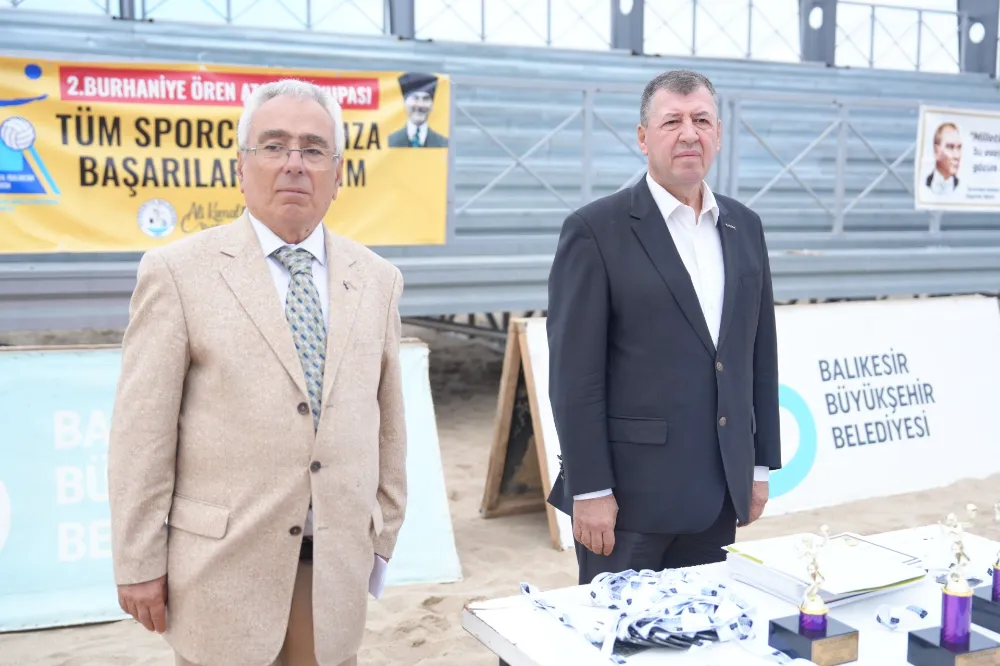 BURHANİYE’DE GELENEKSEL ÖREN ATATÜRK KUPASI PLAJ VOLEYBOLU TURNUVASI BAŞLADI