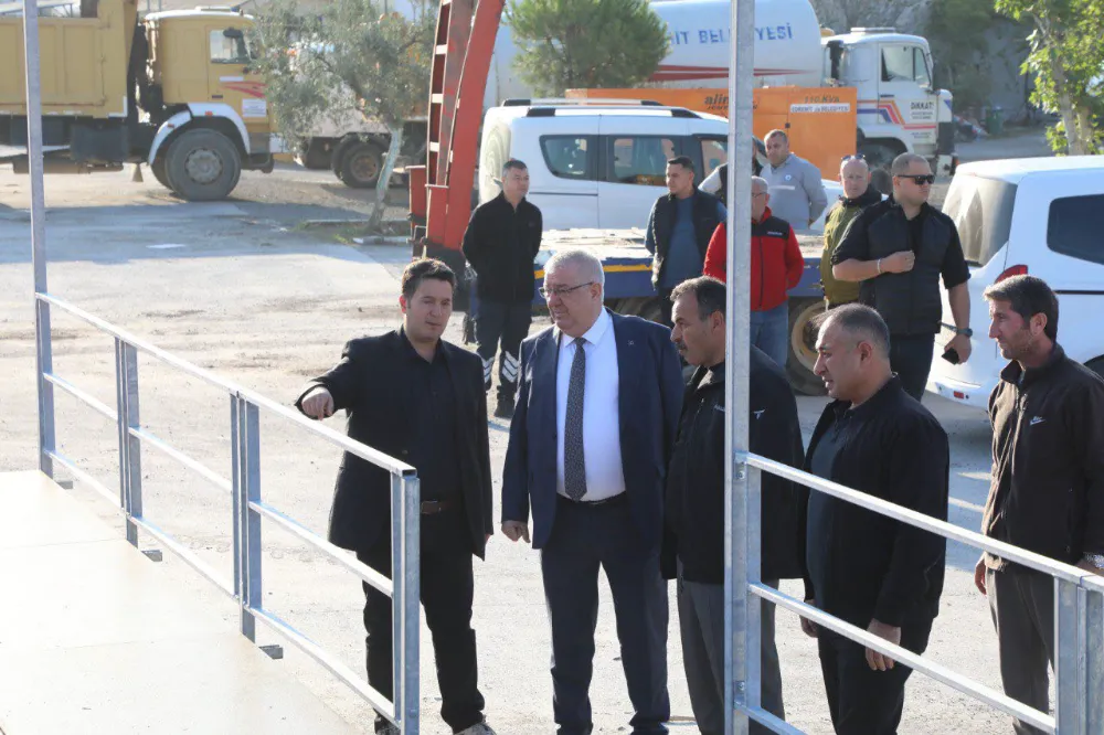 Edremit Belediyesi’nden 160 Kişilik Yeni Protokol Tribünü