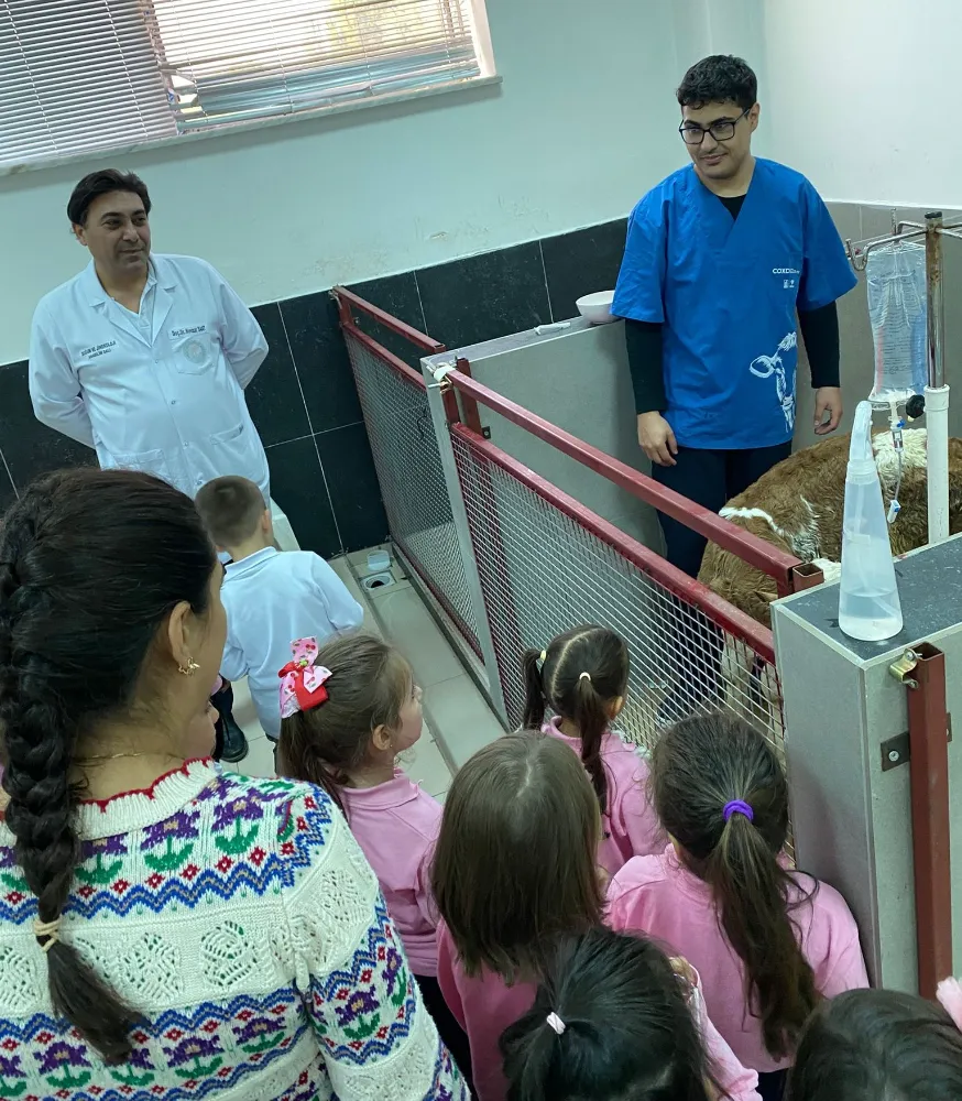 BAÜN Veteriner Fakültesinde, Minik Kalpler Bilim ve Hayvan Sevgisiyle Tanıştı