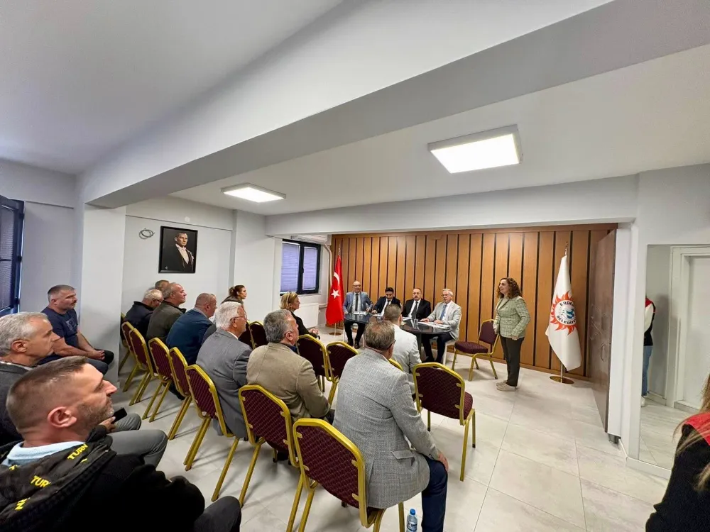 ERDEK’TE ZEYTİN SEZONU ÖNCESİ TARIMSAL İSTİŞARE TOPLANTISI