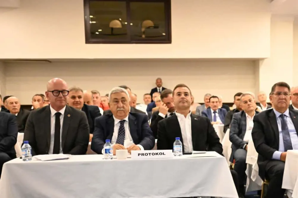 Akın: “Esnafımızın her zaman yanındayız”