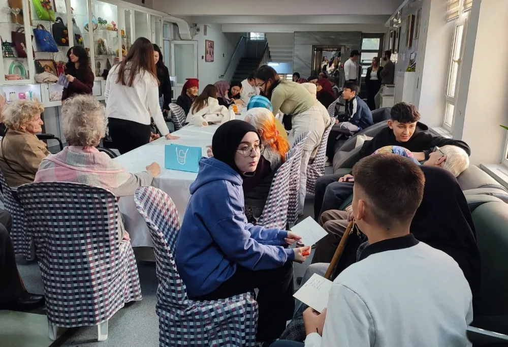 BAÜN Sağlık Bilimleri Fakültesinden 27 Kasım Dünya Kartpostal Gününde Anlamlı Etkinlik